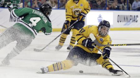 hc-ncaa-hockey-championship-quinnipiac-vs-north-dakota-20160409